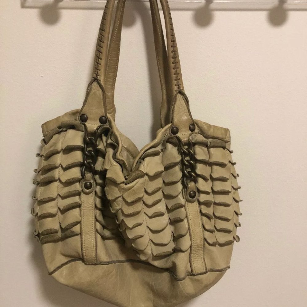 Errelleventidue - Italian Leather - Purse